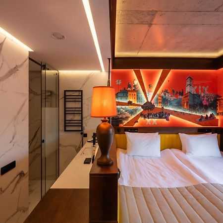 !Fest Hotel Rynok Square Lviv Exterior foto