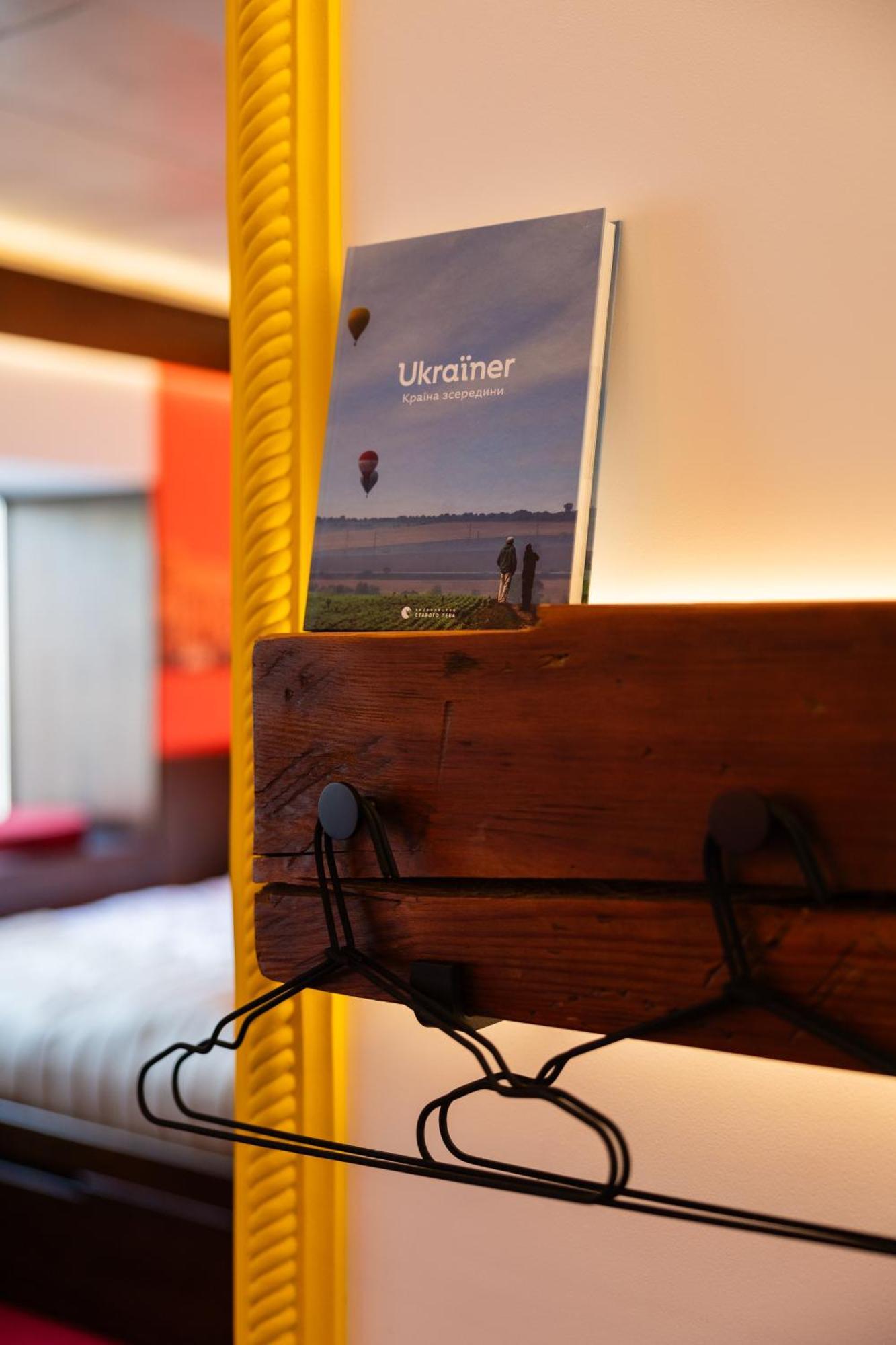 !Fest Hotel Rynok Square Lviv Exterior foto