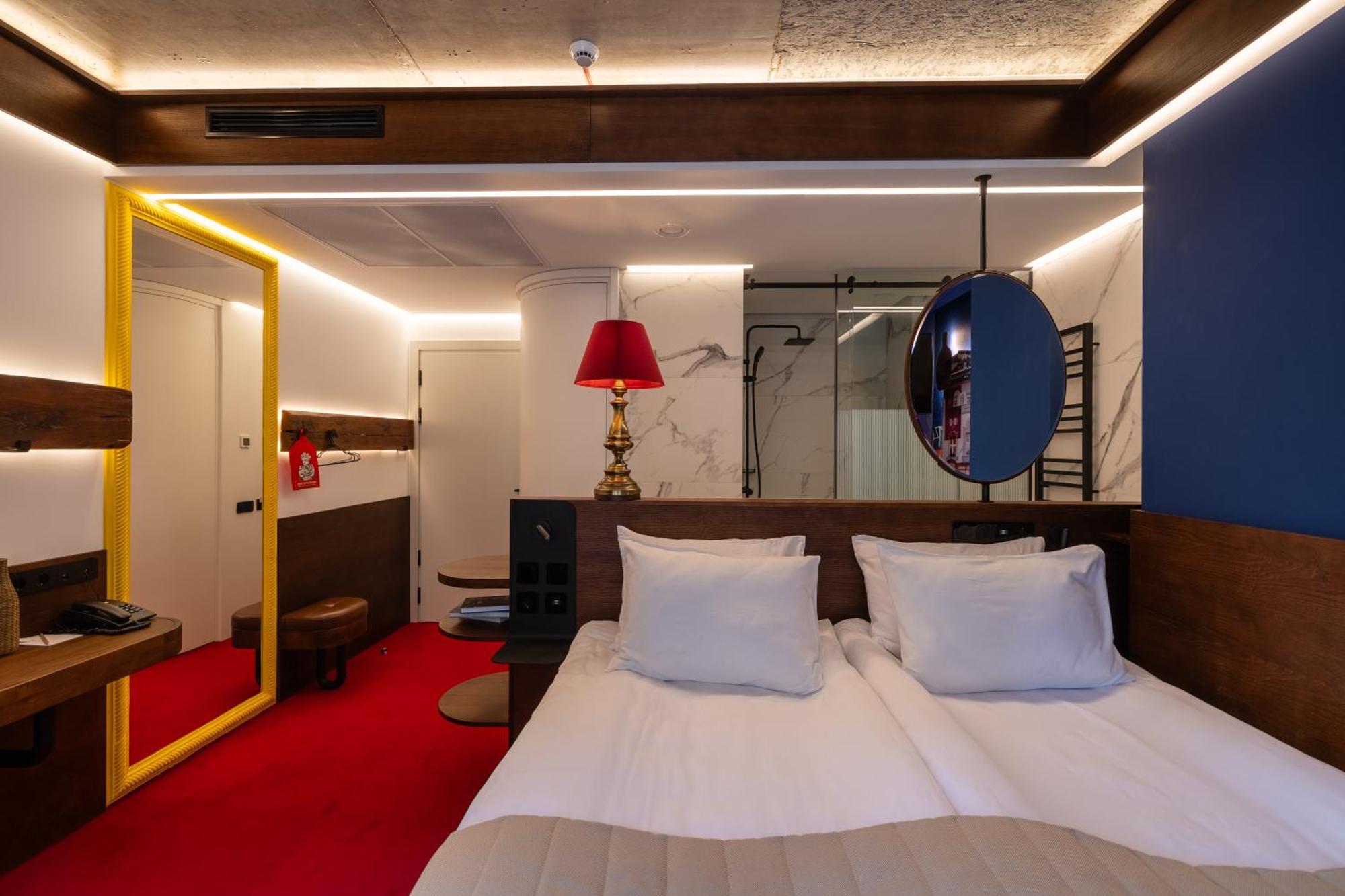 !Fest Hotel Rynok Square Lviv Exterior foto